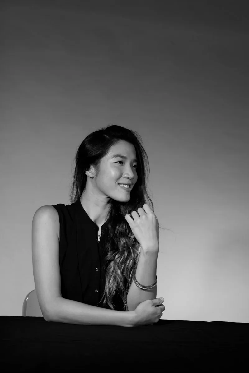 Hilda Lo (盧曦然) — studio portrait